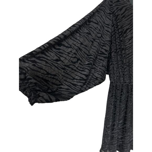 Ariat Black Shadow Mini Dress Velvet Burnout Animal Print Dolman Sleeves New Lrg - Picture 7 of 16